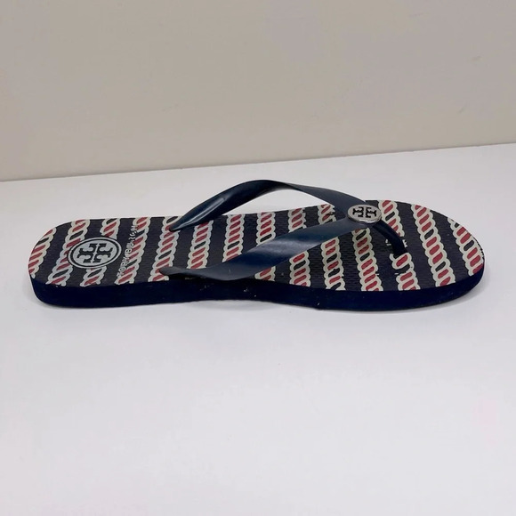 Tory Burch Isidro Flip-Flops beach summertime poolside vacation - Picture 5 of 7